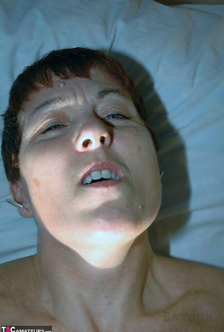 TAC Amateurs invite you to explore a free photos with Savana in superb anal porn